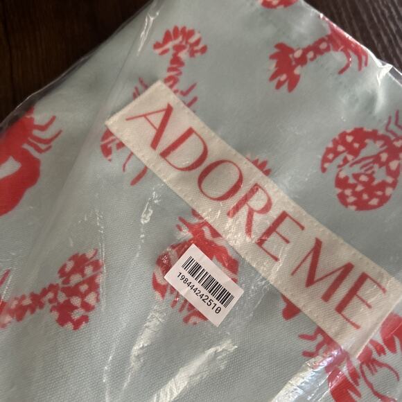 Adore Me Lobster Tote Bag NWT - Picture 4 of 4